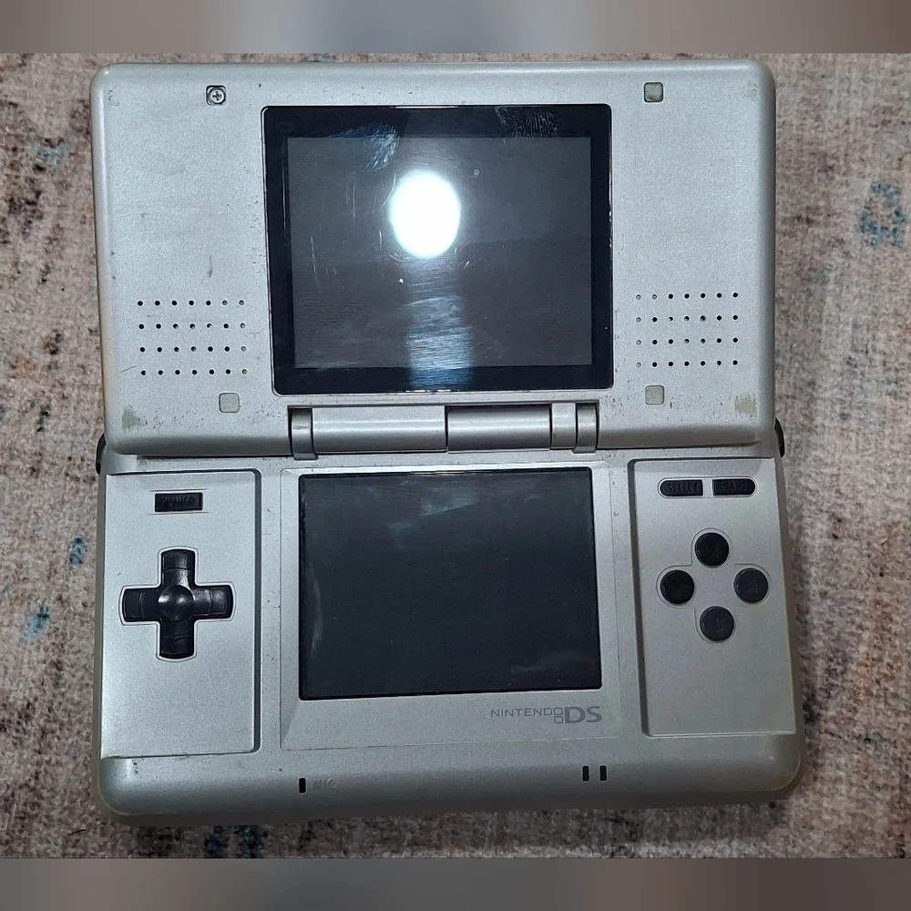Nintendo DS Original Gray Handheld Japanese Console FLAW READ